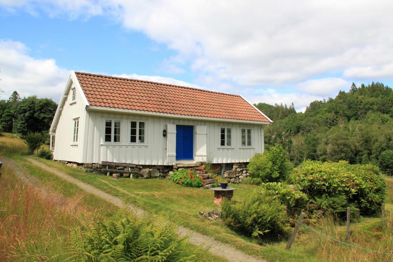Lille Gjersdal - Et Unikt Opphold 100 Ar Tilbake I Tid Villa Farsund Bagian luar foto